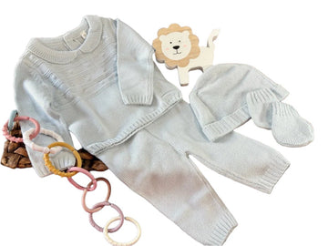 Sand Dream Set Four Pieces Knitted Outfit For Newborn Copy main image 1