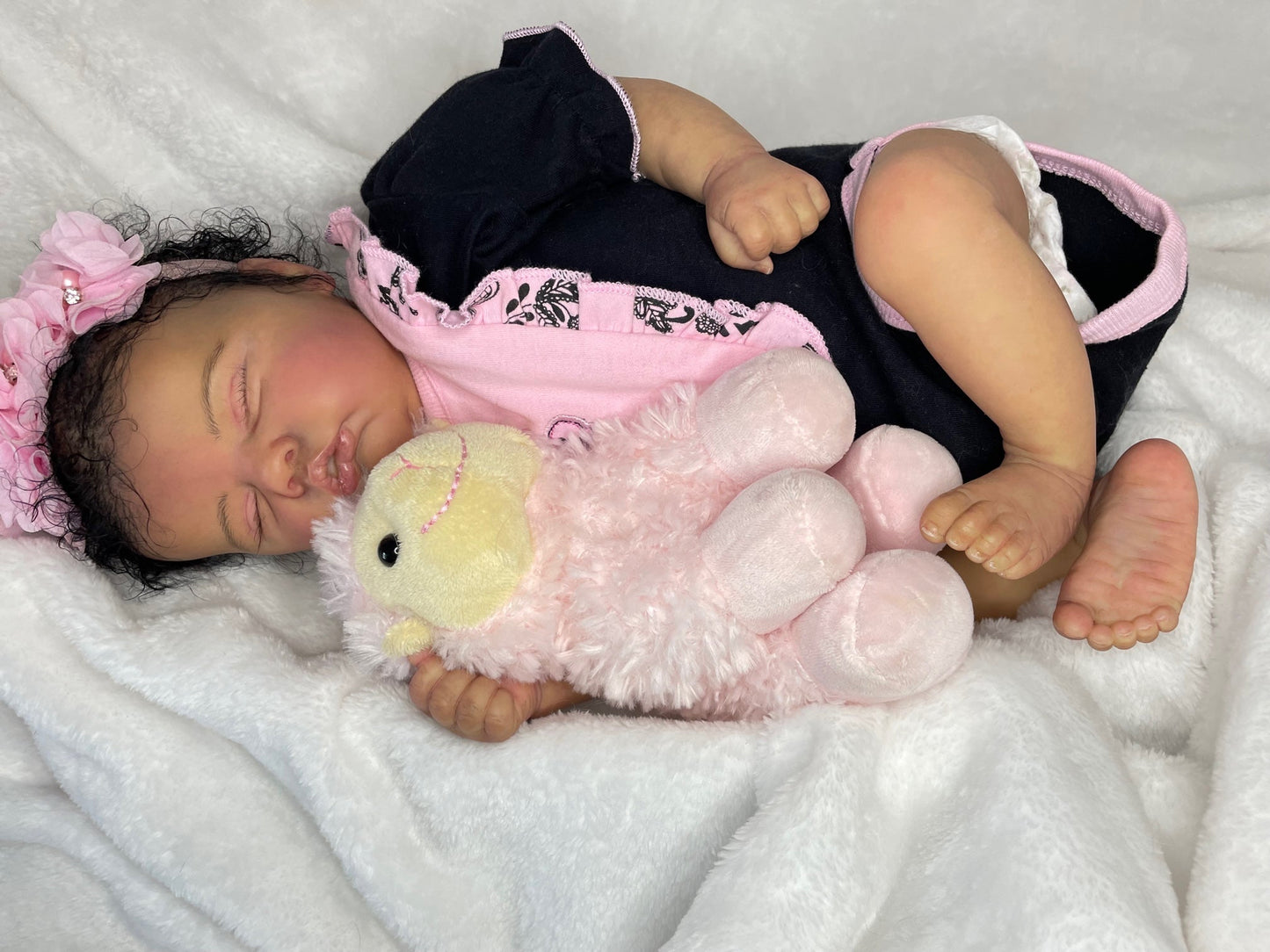 Reborn Baby Doll - Quinbee by Laura Lee Eagles - Keepsake Cuties Nursery